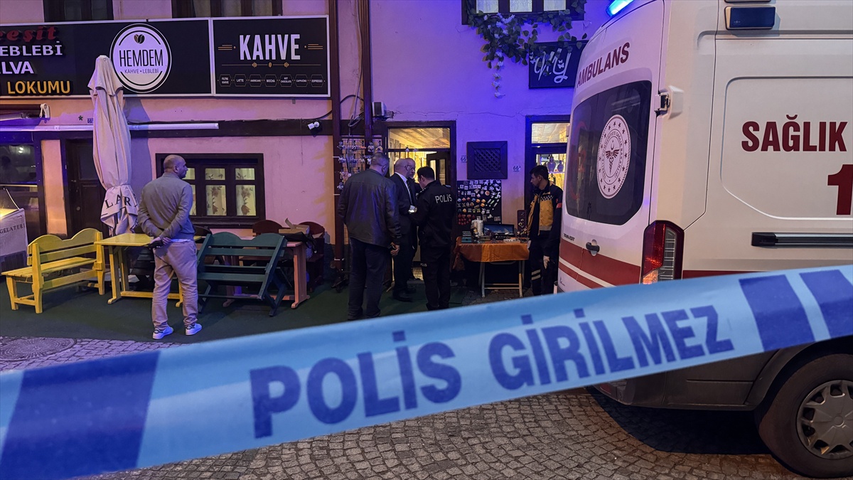 Kütahya'da iş yerinde bıçaklanan kişi hayatını kaybetti, zanlı yakalandı