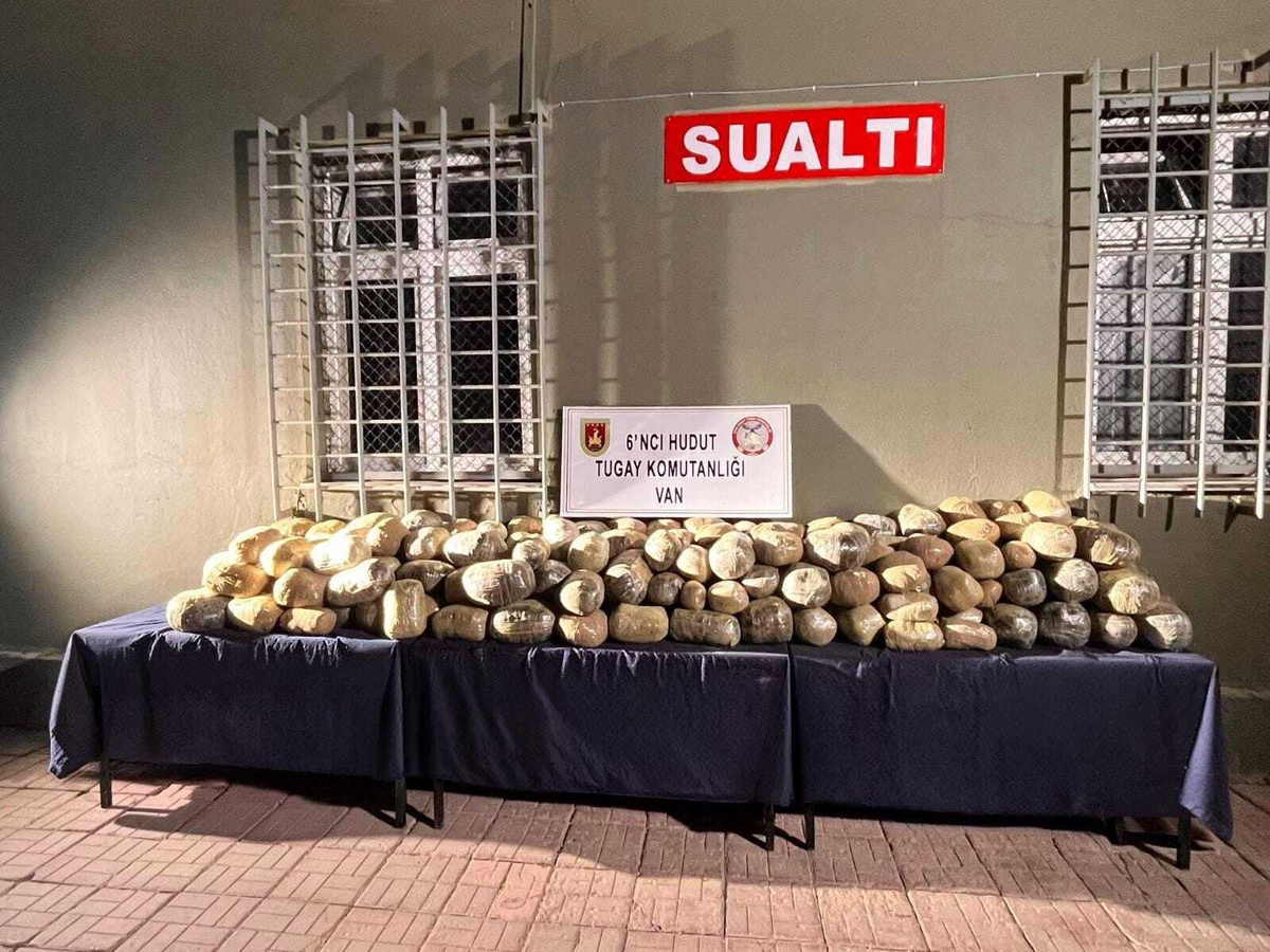 MSB, Van hudut hattında 412 kilo 741 gram uyuşturucu ele geçirildiğini duyurdu
