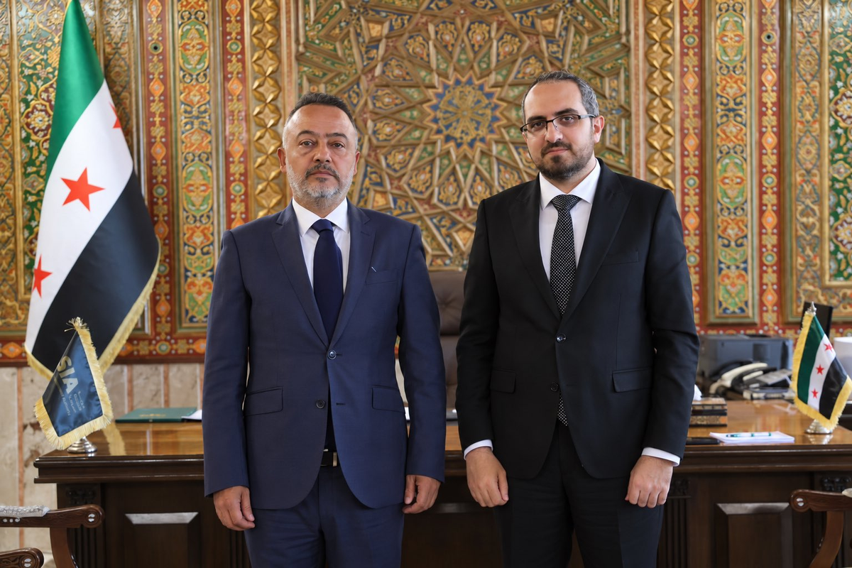Şam Büyükelçisi Yılmaz, Suriye Yatırım Ajansı Başkanı Ramadan ile yatırımı görüştü