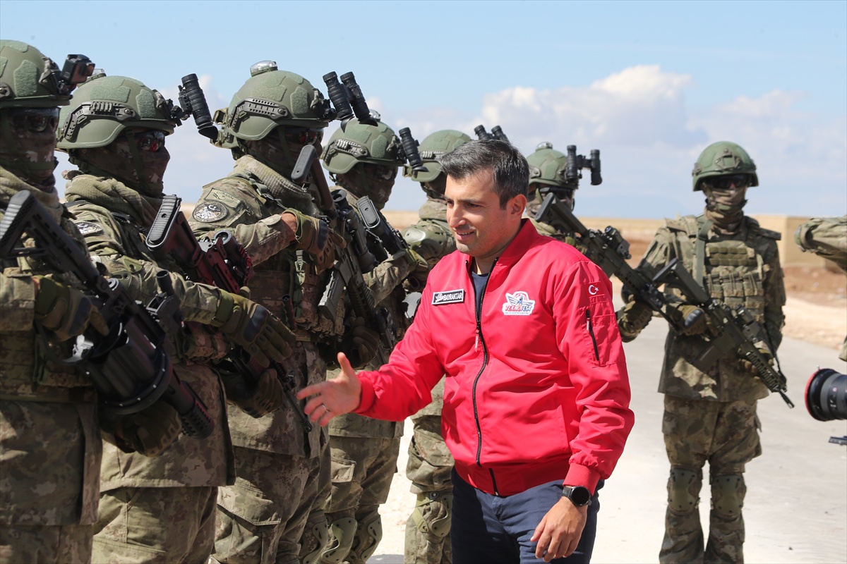 Selçuk Bayraktar, Şanlıurfa'da TEKNOFEST Güneydoğu hazırlıklarını yerinde inceledi