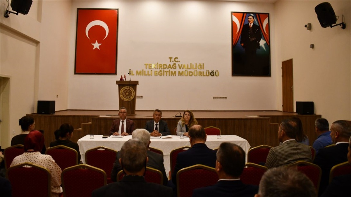 Tekirdağ'da 29 Ekim Cumhuriyet Bayramı için koordinasyon toplantısı yapıldı