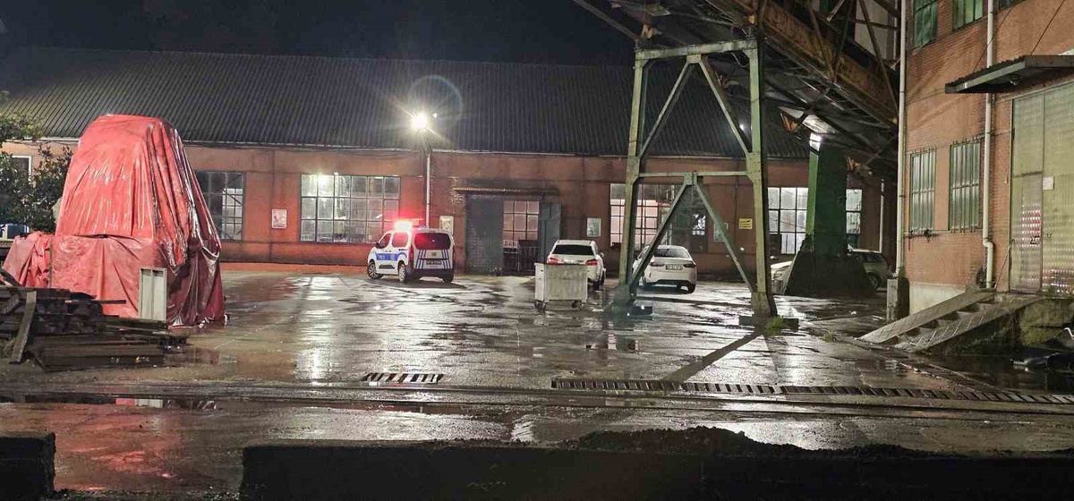 Zonguldak'ta TTK Kozlu'da kömür silosuna düşen işçi Ufuk Demir (27) hayatını kaybetti
