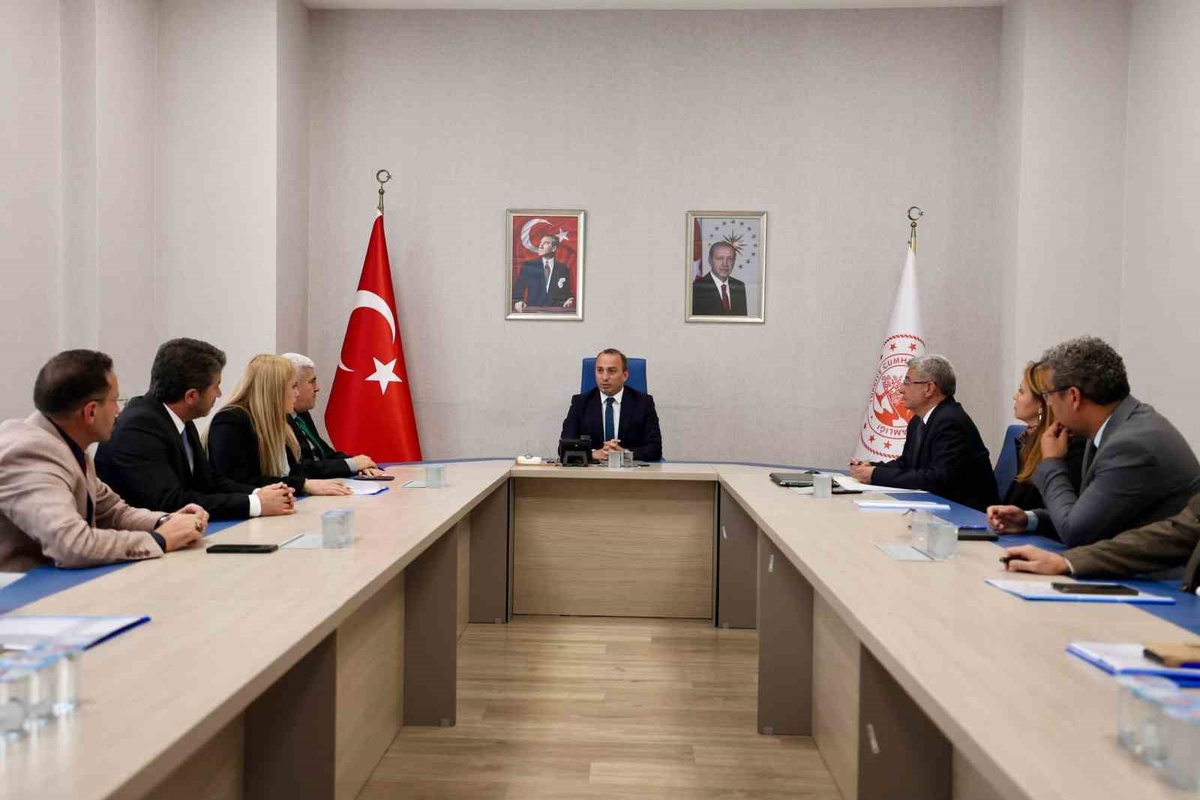 Aydın Çine'de okul güvenliği toplantısı Kaymakam Erdoğan başkanlığında yapıldı