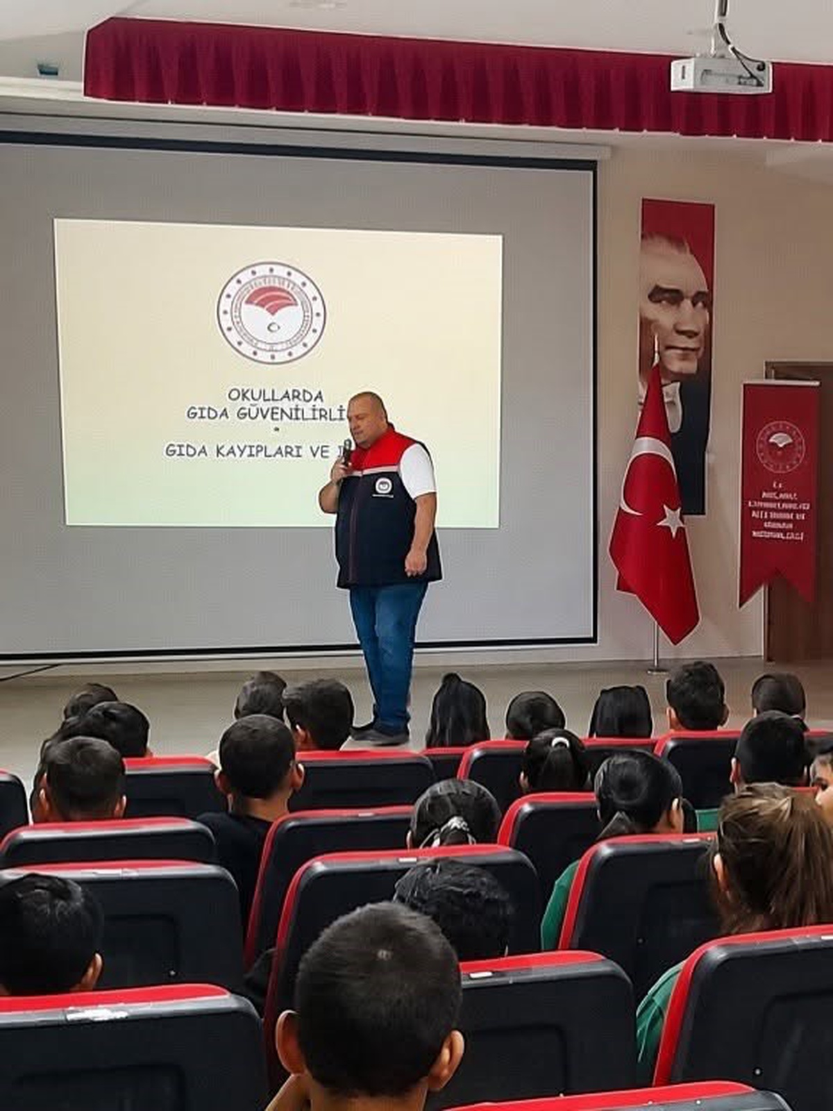 Aydın Koçarlı'da Tarım ve Orman Müdürlüğü öğrencilere gıda israfı eğitimi verdi