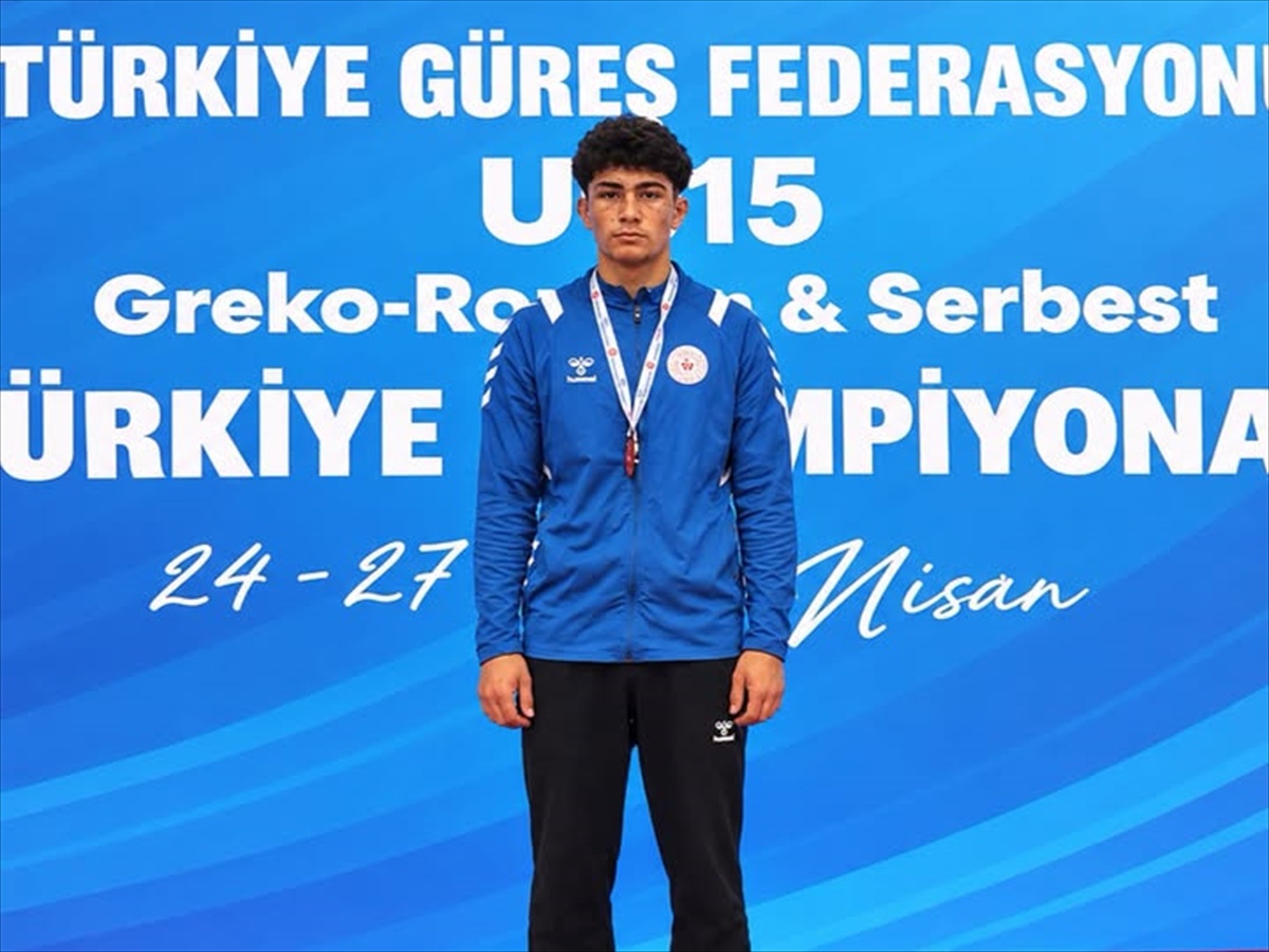 Edirne SEM sporcusu Ahmet Çiftçi, U17 Erkekler Balkan Güreş Şampiyonası'nda yarışacak
