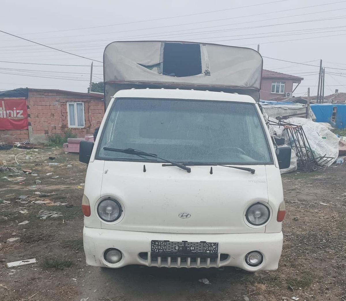 Tekirdağ'ın Saray ilçesinde 50 bin TL'lik palet hırsızlığında 3 şüpheli yakalandı