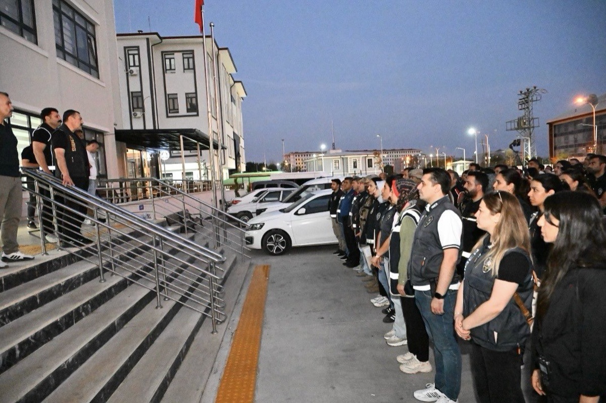 Yasa dışı bahis operasyonunda 49 kişi tutuklandı, işlem hacmi 6 milyar TL'ye ulaştı