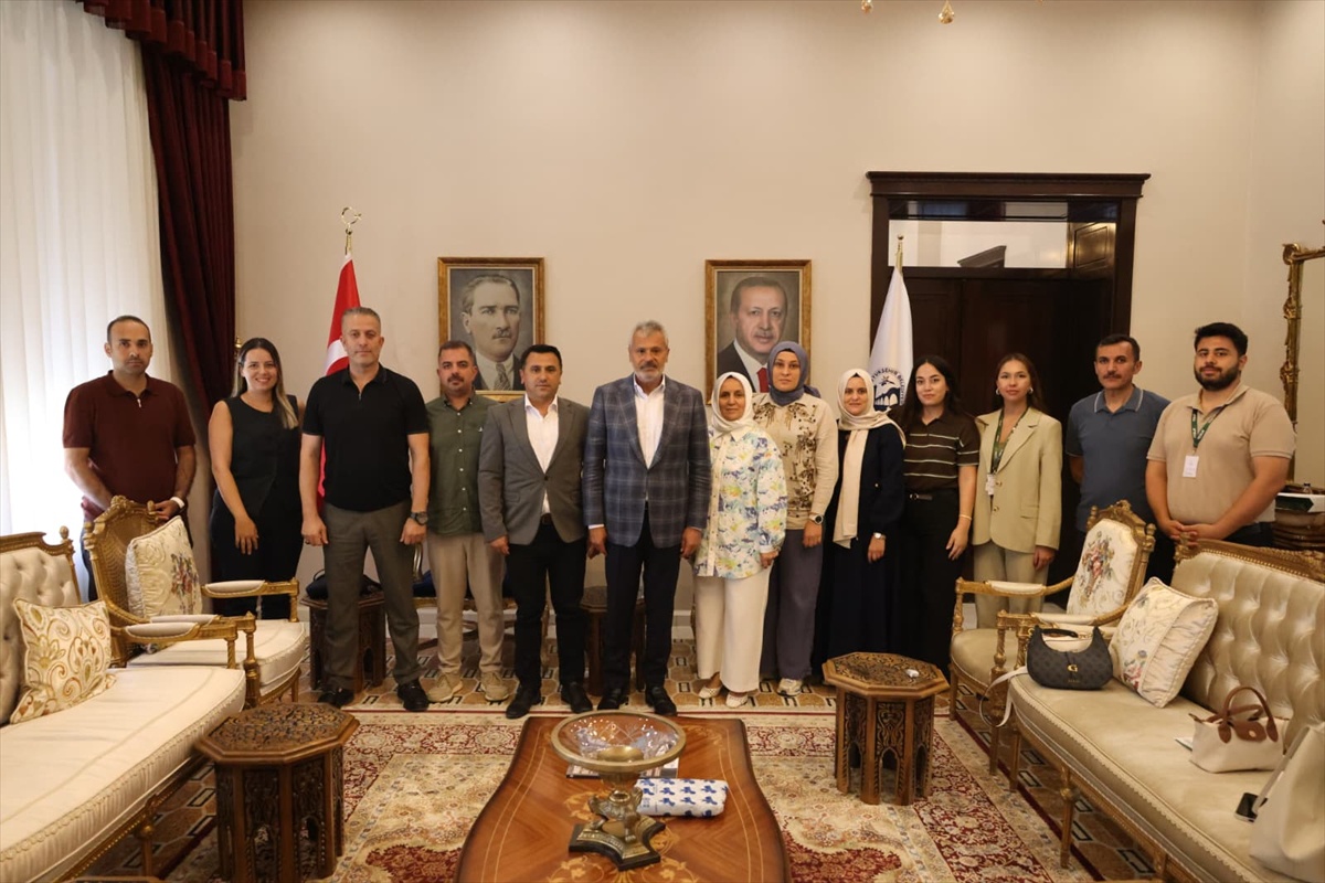 Yeşilay Hatay Şube Başkanı Bilgin, Başkan Öntürk'e bağımlılık çalışmalarını anlattı