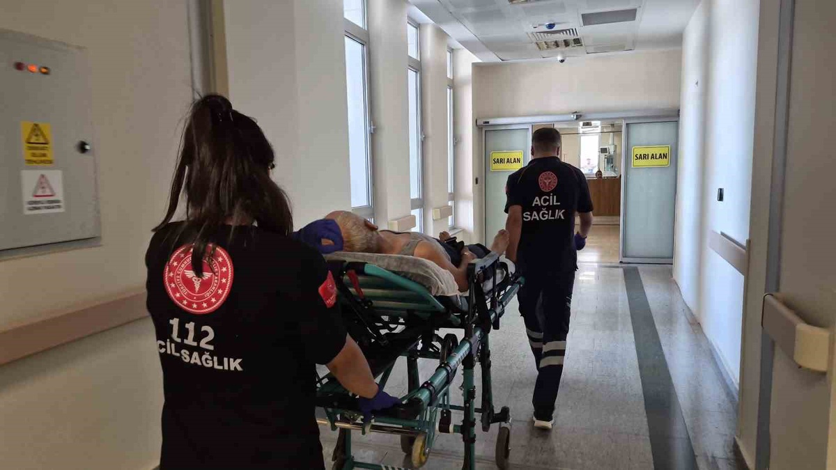 Adıyaman'da iddiaya göre çadır çeken kişi 1. kattan düşerek yaralandı