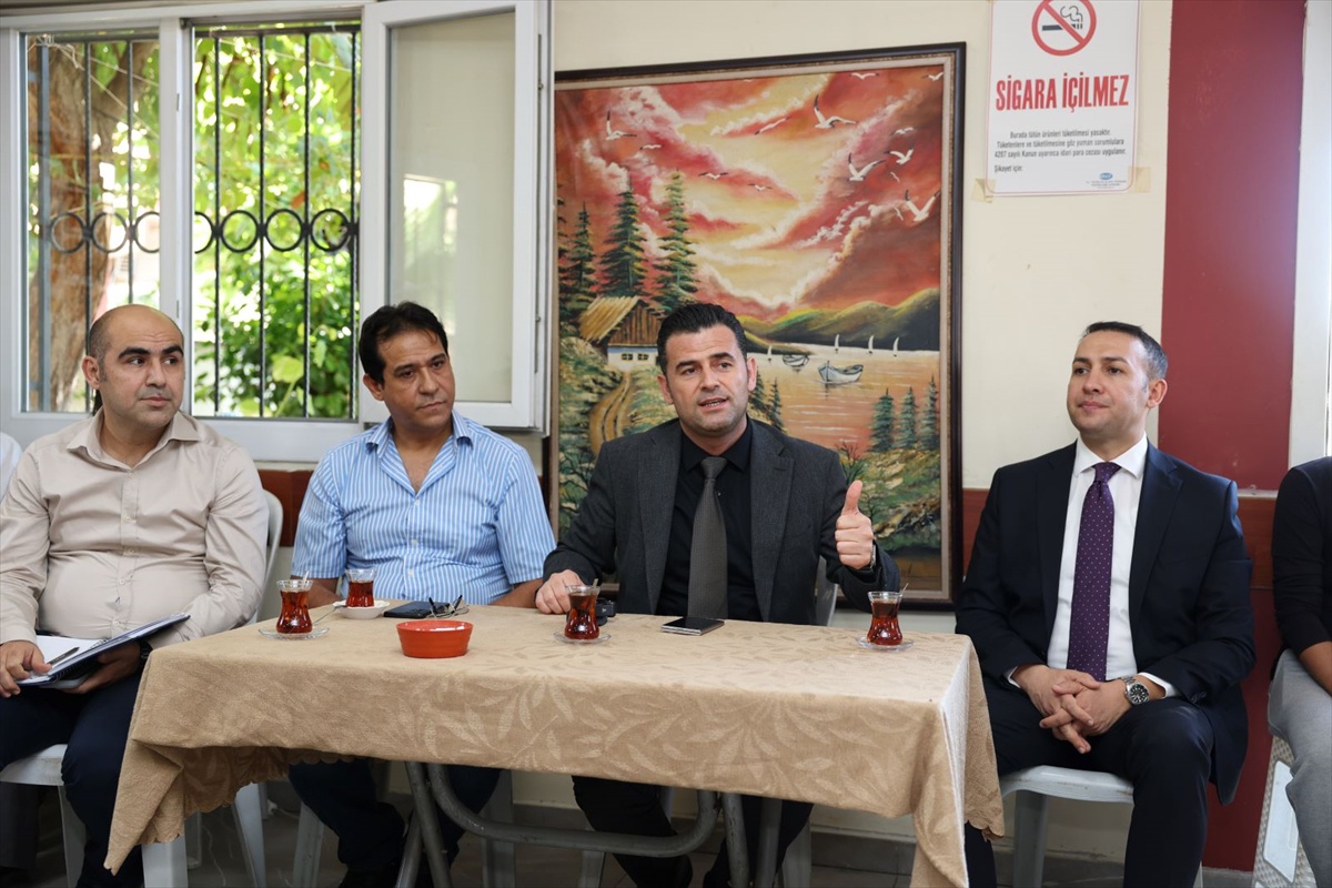 Akdeniz Kaymakamı Beşikci, Mersin'de Roman derneklerini ziyaret etti