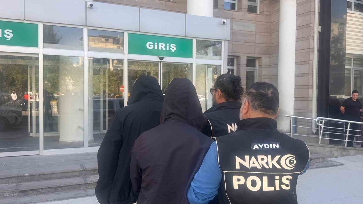 Aydın Kuşadası'nda uyuşturucu operasyonunda 2 şüpheli tutuklandı