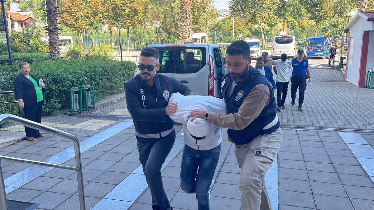 Aydın Sultanhisar'da 745 uyuşturucu hap ele geçirildi, 2 şüpheli tutuklandı