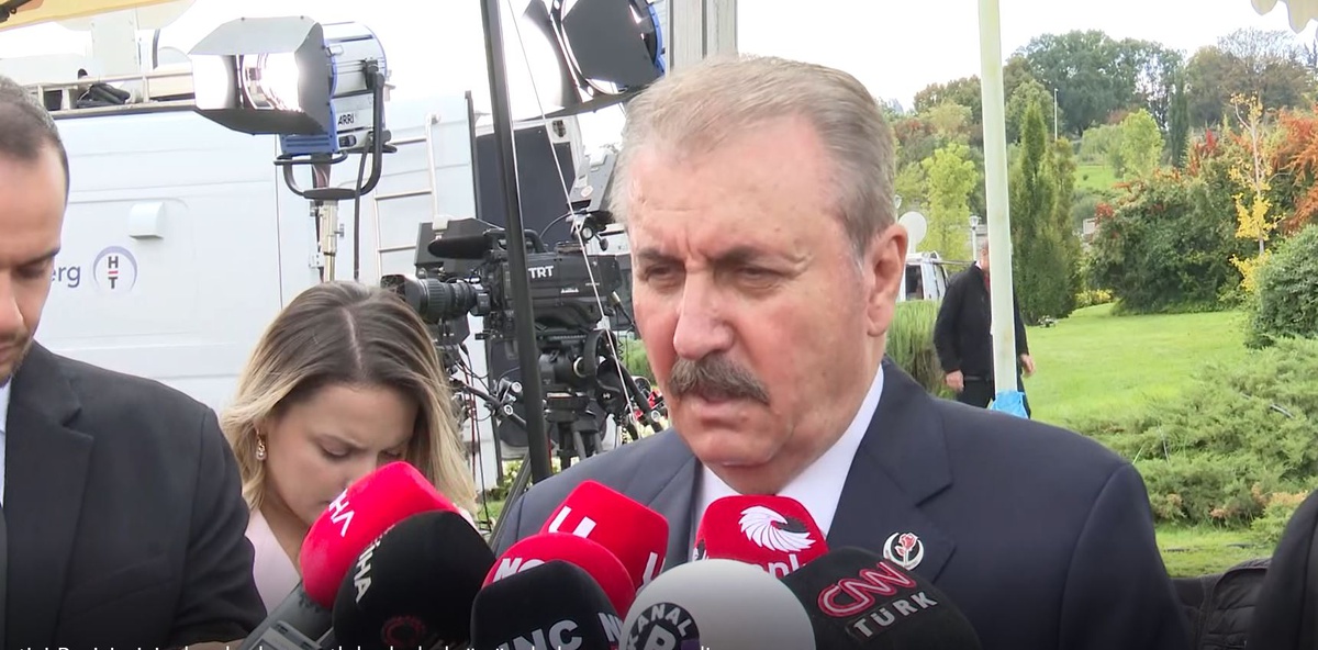 BBP lideri Destici, fon vurgununa bulaşanların hesap vermesini istedi
