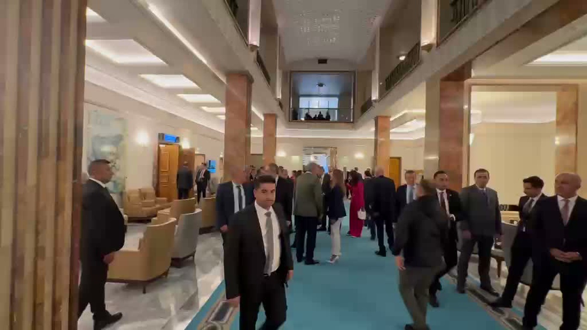 DEM Parti Eş Genel Başkanı Hatimoğulları, fon krizinde yargılanma çağrısı yaptı