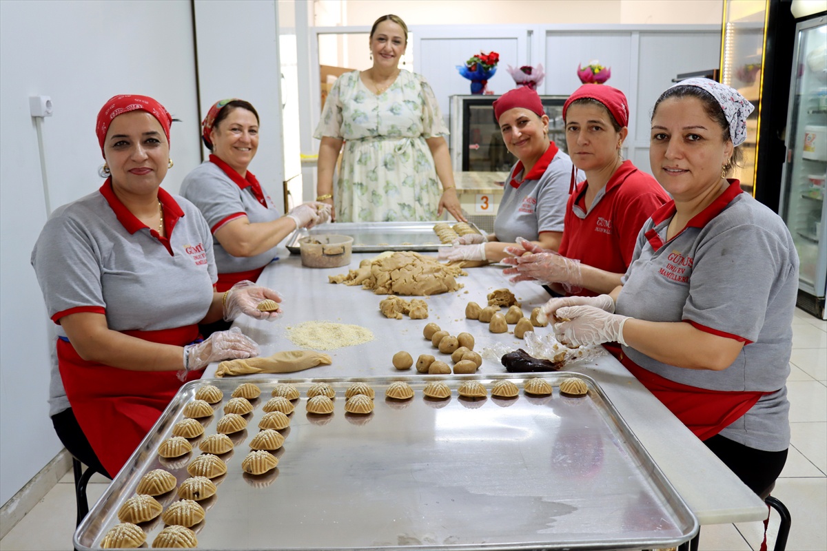Depremde iki dükkanı yıkılan kadın girişimci 5 şube açıp 40 kadına istihdam sağladı
