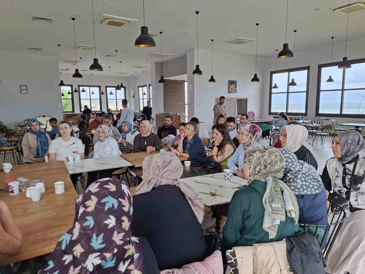 Düzce Üniversitesi Çocuk Diyabeti Merkezi Şile'de diyabetli çocuklara kamp düzenledi