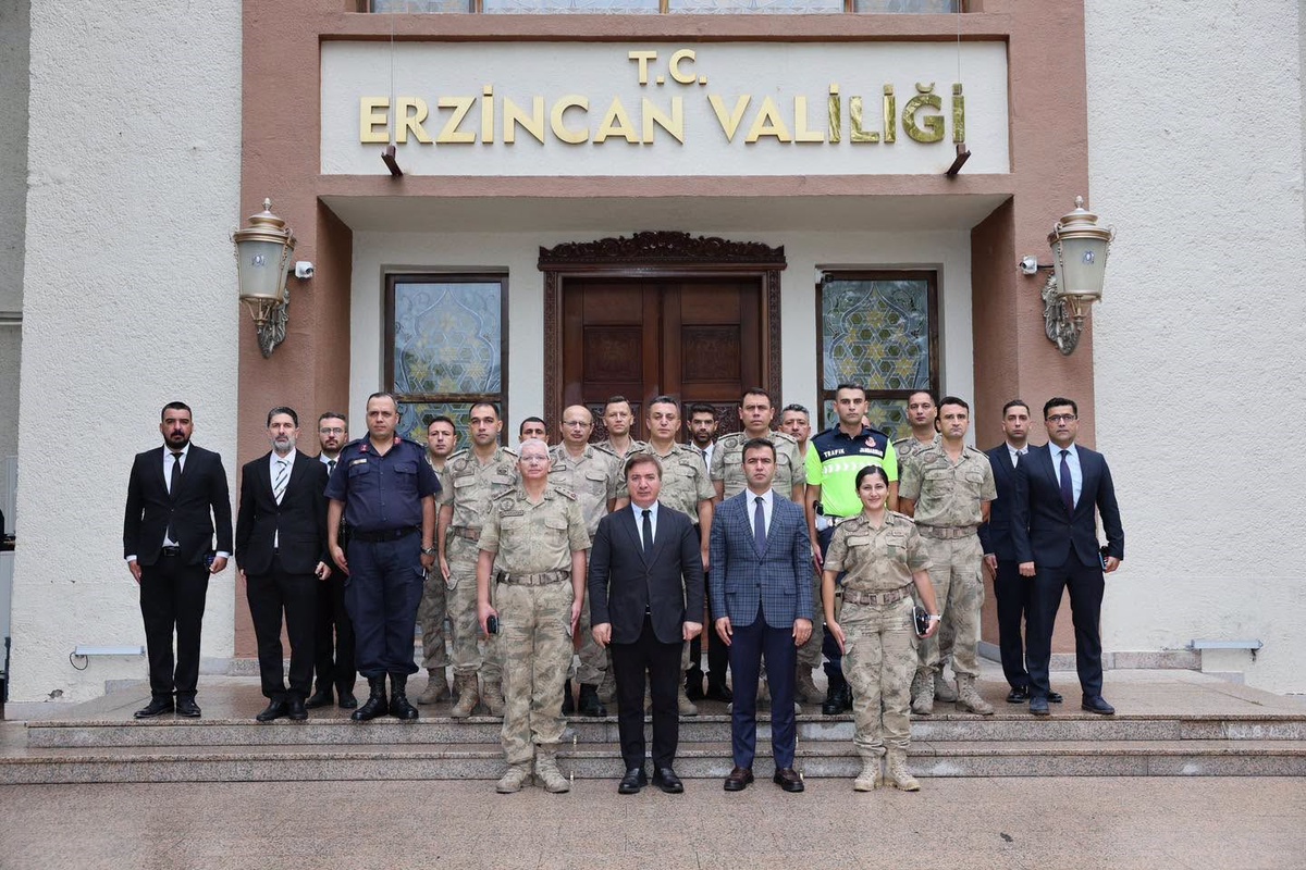 Erzincan'da güvenlik toplantısında huzur ve güvenlik 7 gün 24 saat takip ediliyor