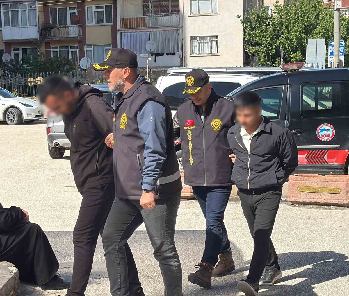 Eskişehir'de silahla yaralama şüphelisi polis tarafından kısa sürede yakalandı