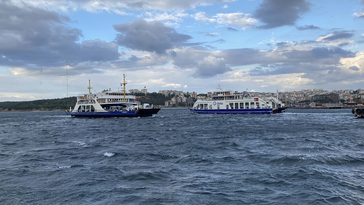 GESTAŞ yarın Gökçeada ve Bozcaada'ya bazı feribot seferlerini iptal etti