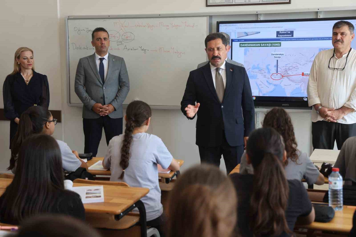 Hatay'da 6 Şubat depremlerinde 210 eğitim kurumu yıkıldı, 254 yeni okul açıldı