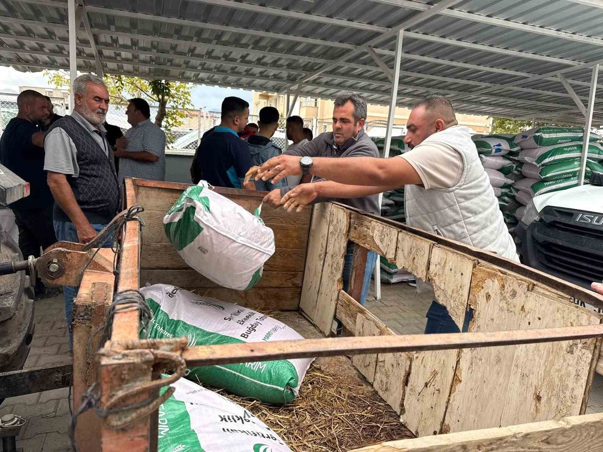 Iğdır’da sertifikalı buğday tohumu dağıtımı gerçekleştirildi