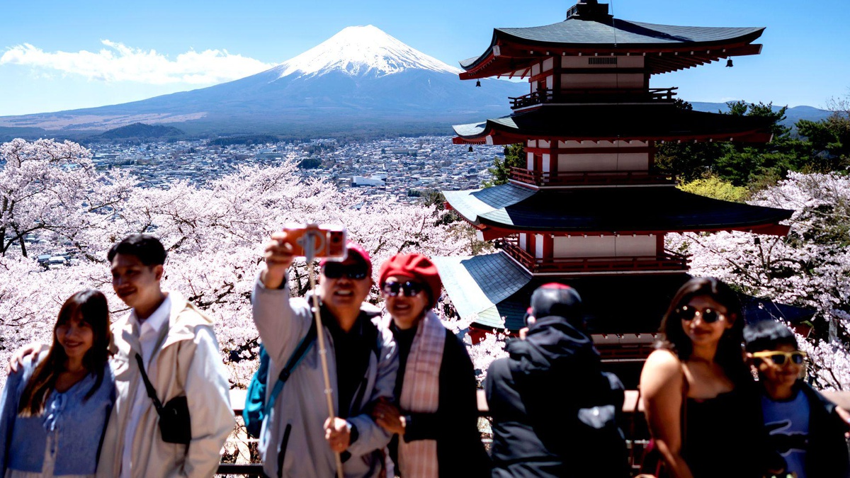 Japonya süresiz oturum izni ücretini 20 kat artırıp 200 bin yene çıkardı
