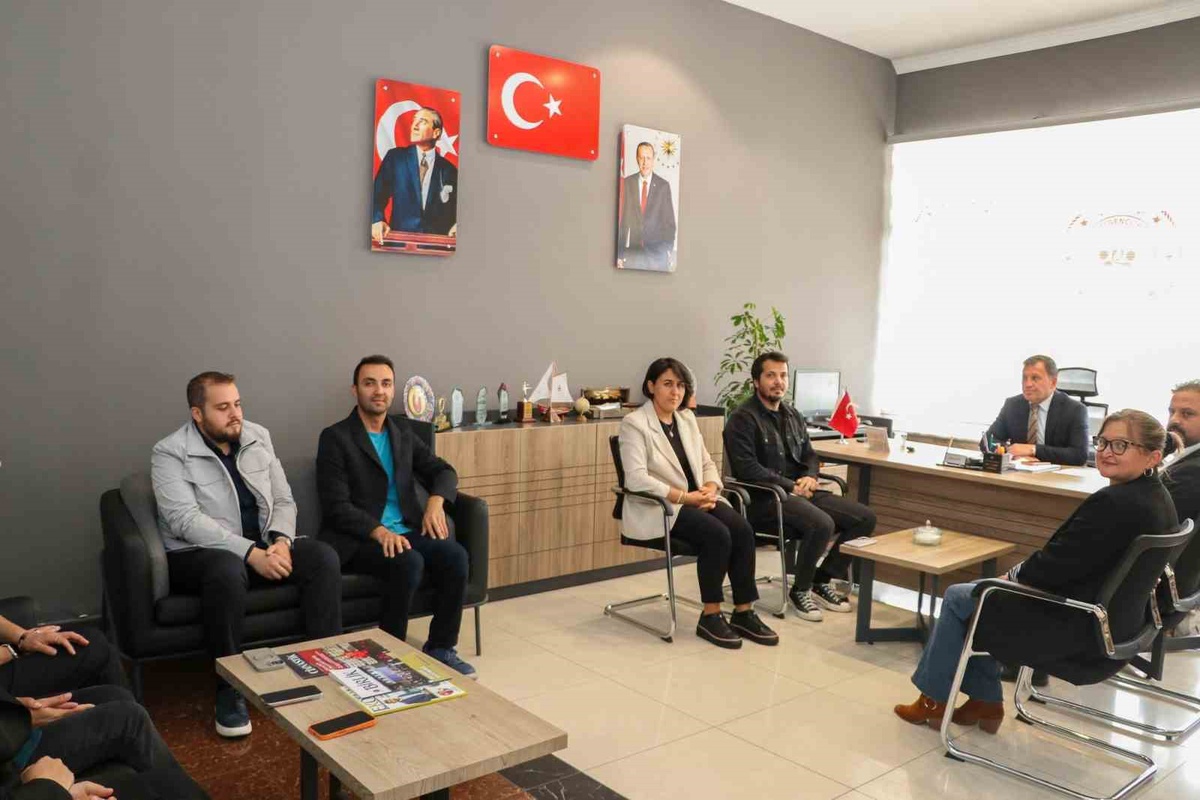Kayseri'de 2026-2027 okul sporları sezonu İl Müdürü Kabakcı başkanlığında görüşüldü