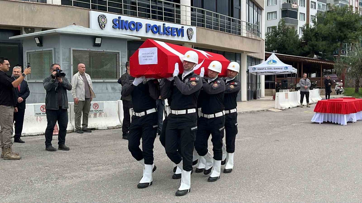 Sinop'taki tekne kazasında ölen polis memuru Yetiş'in cenazesi Malatya'ya gönderildi