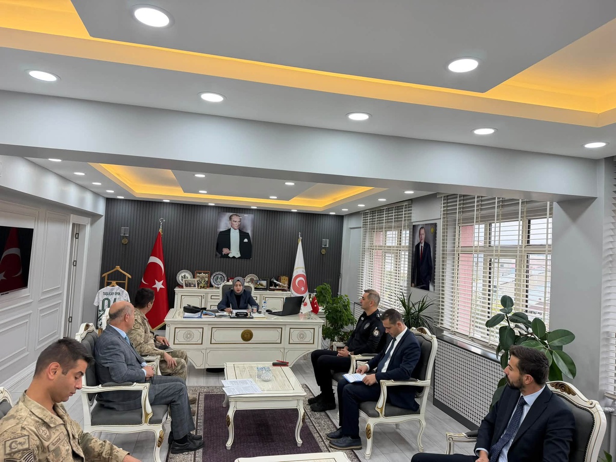 Taşlıçay’da okul güvenliği toplantısında öğrenci güvenliği için kararlar alındı