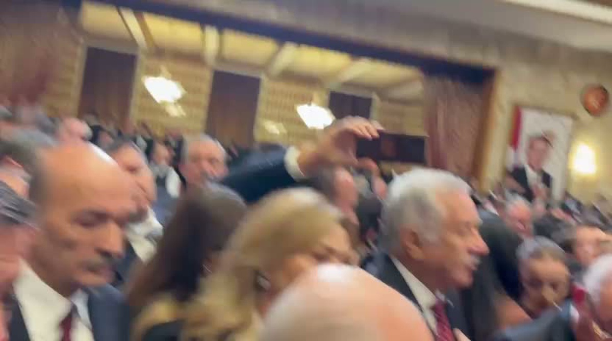 TBMM’de yeni yasama yılı açılış resepsiyonu… Bahçeli'den YENİ Parti'nin Genel Kurul'daki protestosuna ilişkin: 'Siyasi açıdan doğru olmadı'