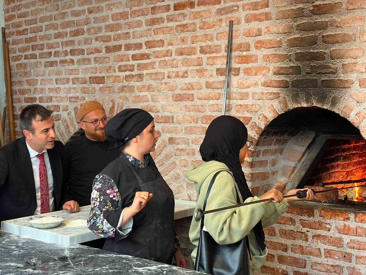 TOGÜ öğrencileri, şehir ve kültür dersinde Tokat mutfağını ve Mevlevihane'yi tanıdı