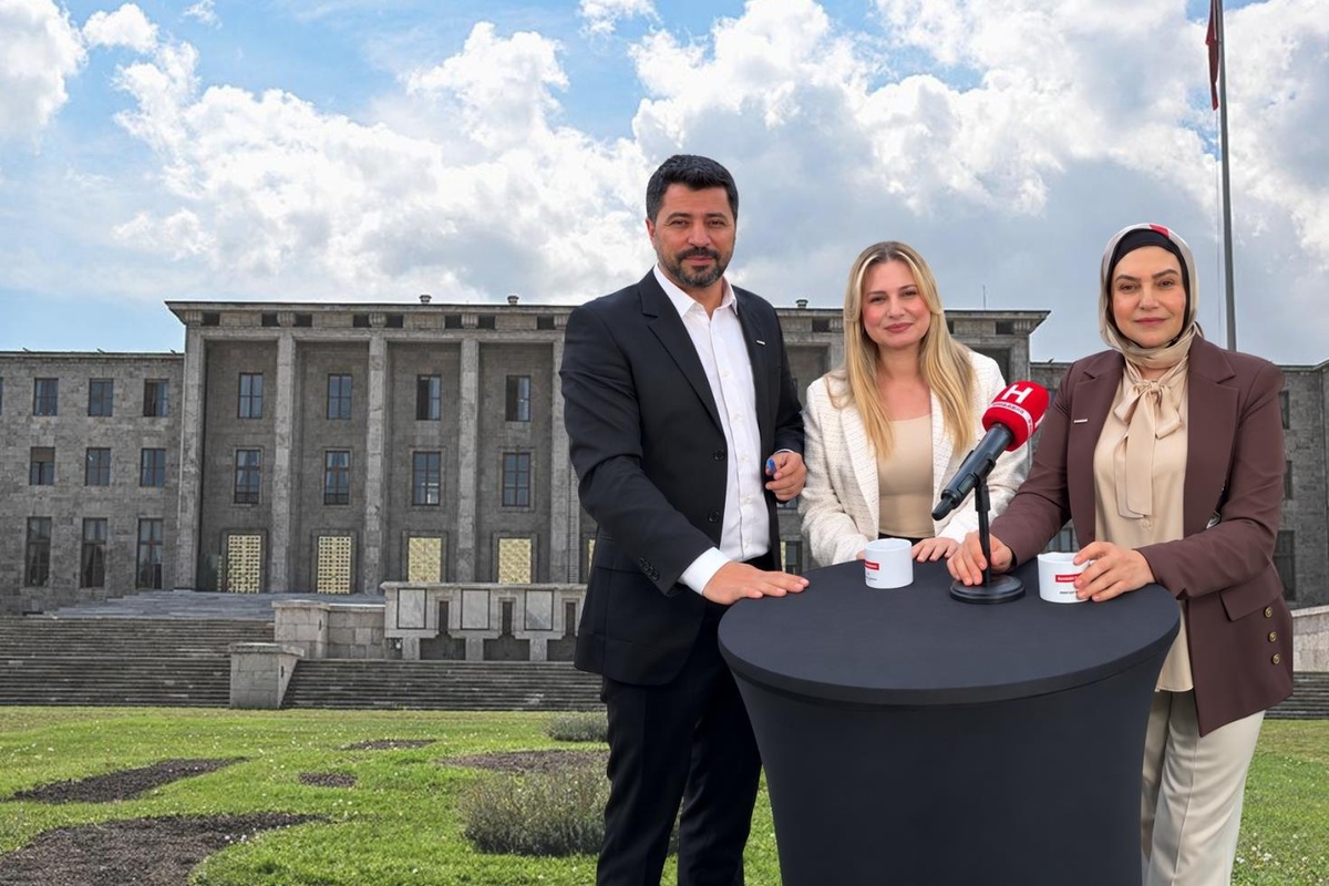 Yeni yasamı yılı başlıyor! Haberler.com Meclis bahçesinden canlı yayında