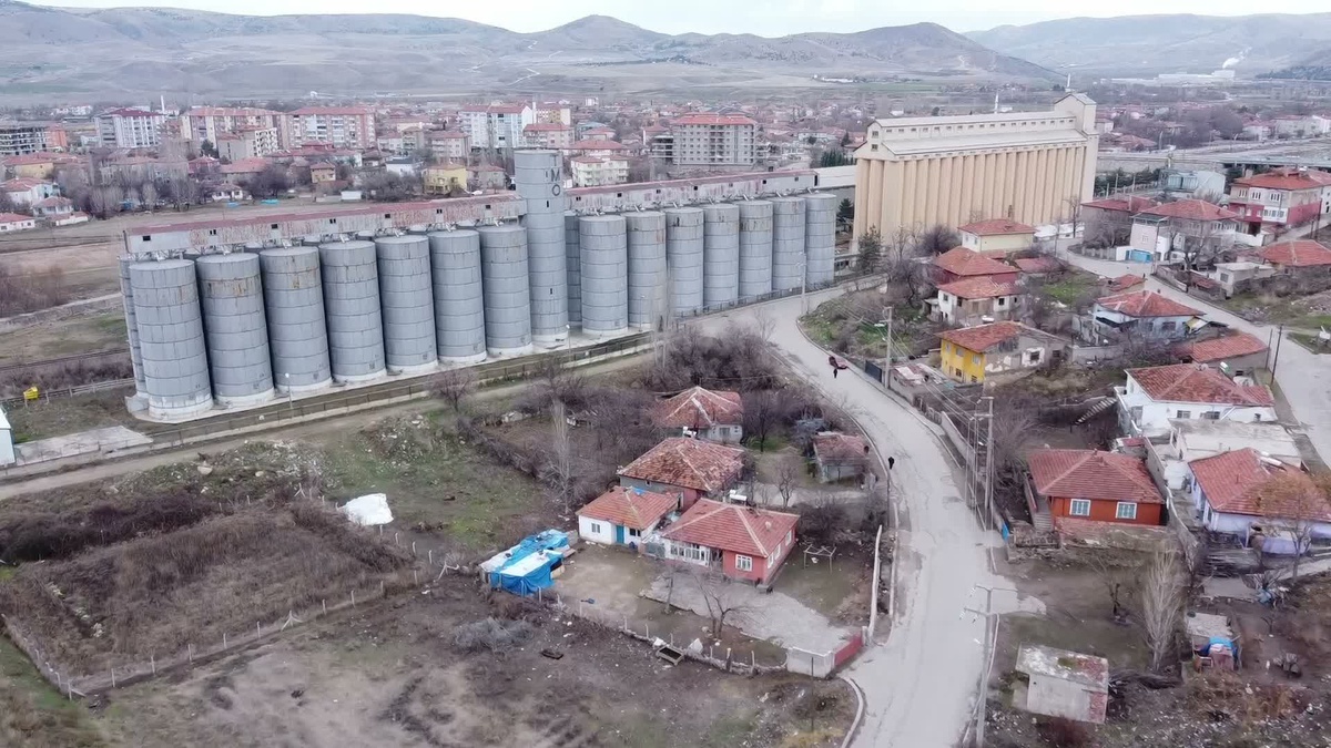 Yozgat'ta TMO silolarının satılıp sökülmesine YENİ Parti'den tepki geldi