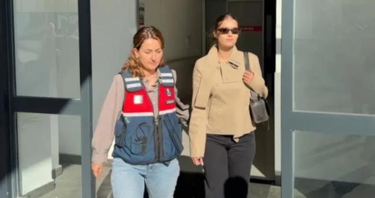 Afra Saraçoğlu'nun test sonucu pozitif mi çıktı, ne açıklama yaptı?