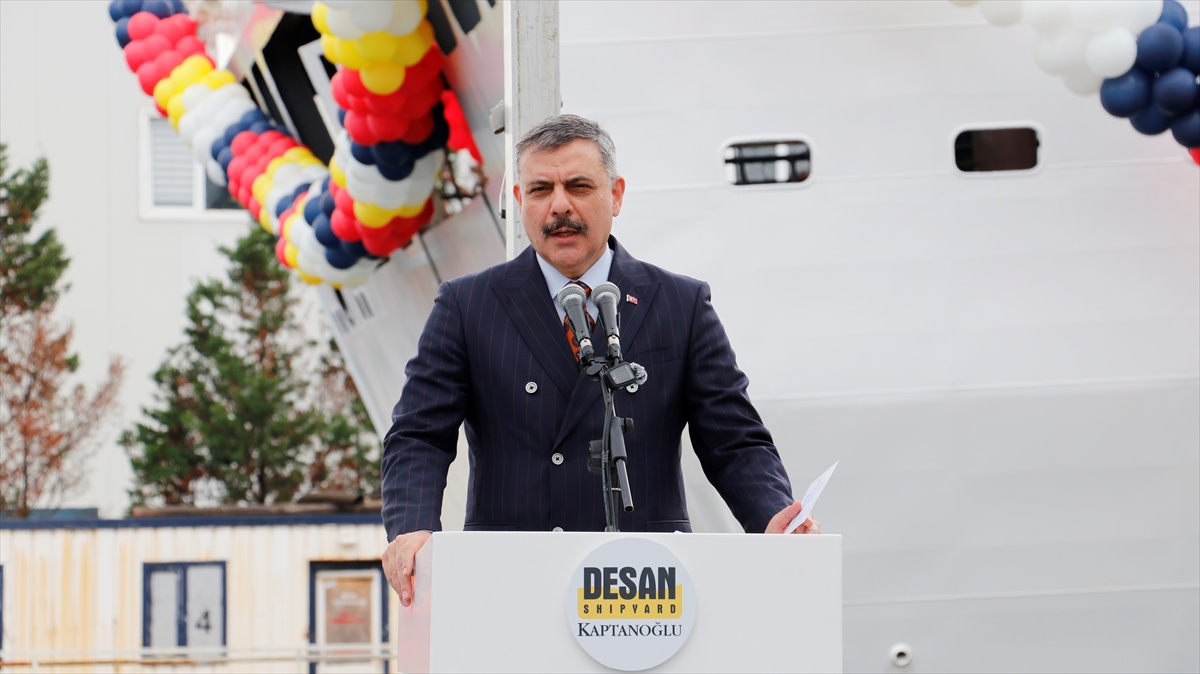 Bakan Çiftçi Malezya için üretilen sahil güvenlik gemisinin denize indirilme töreninde konuştu:
