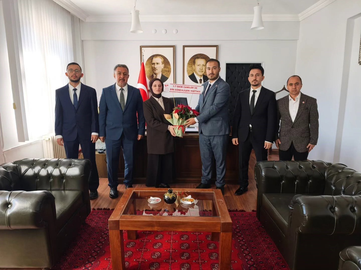 Bilecik İnhisar'da Kaymakam Polat, Camiler ve Din Görevlileri Haftası'nı kutladı