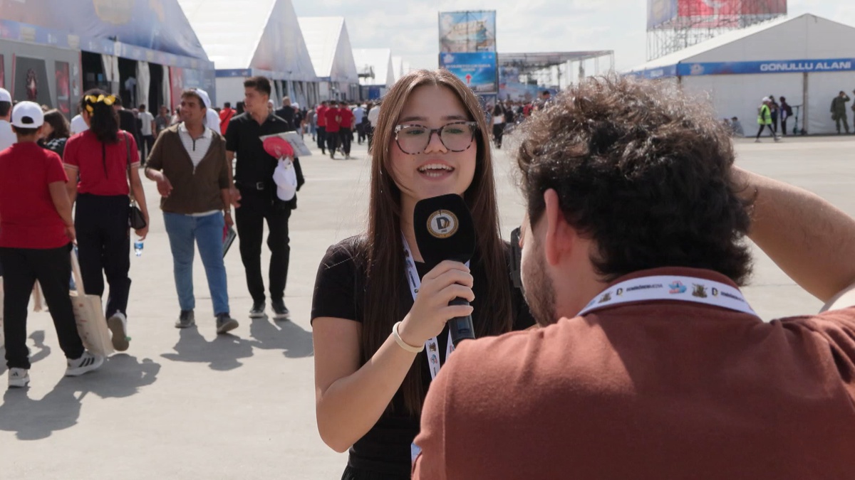 Demirören Medya Lisesi öğrencileri TEKNOFEST Şanlıurfa'da haber üretiyor