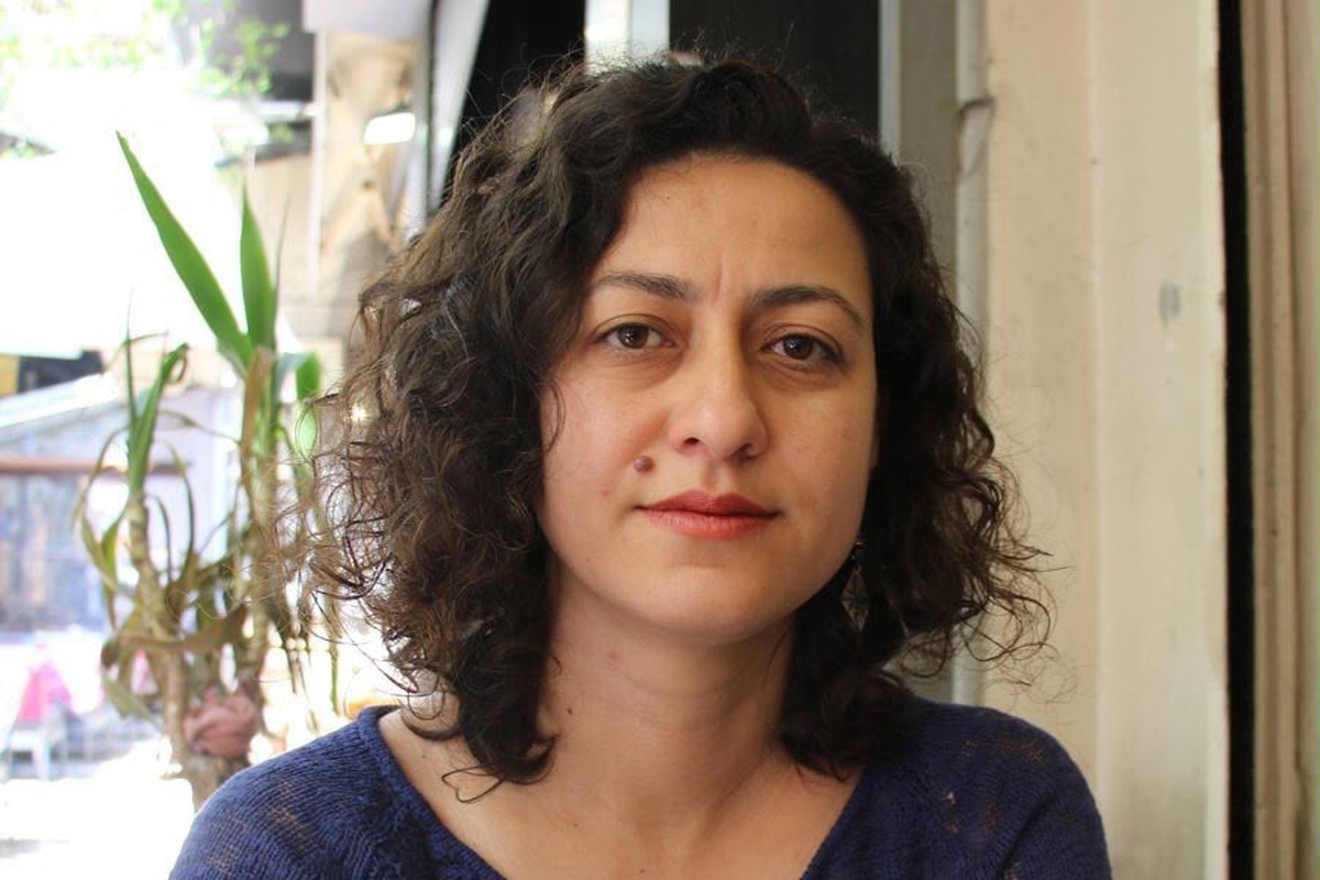 DİSK Basın-İş, gazeteci Derya Okatan'ın tutuklama talebiyle sevk edildiğini bildirdi