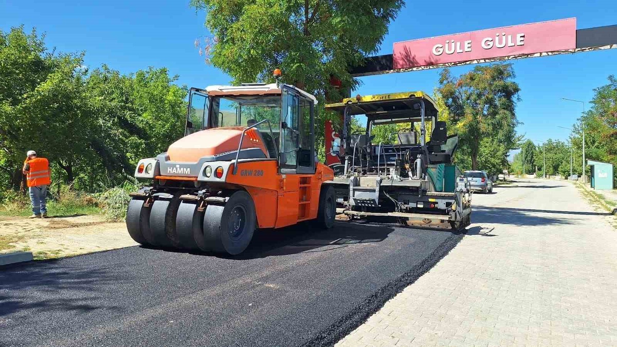 Erzincan'da İl Özel İdaresi 2026 yol programında 142 kilometreyi tamamladı