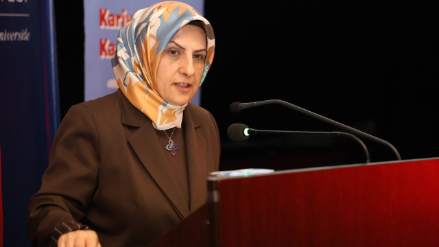 AKP duyurdu: Fatma Betül Sayan Kaya'nın yerine Prof. Dr. Hülya Terzioğlu getirildi