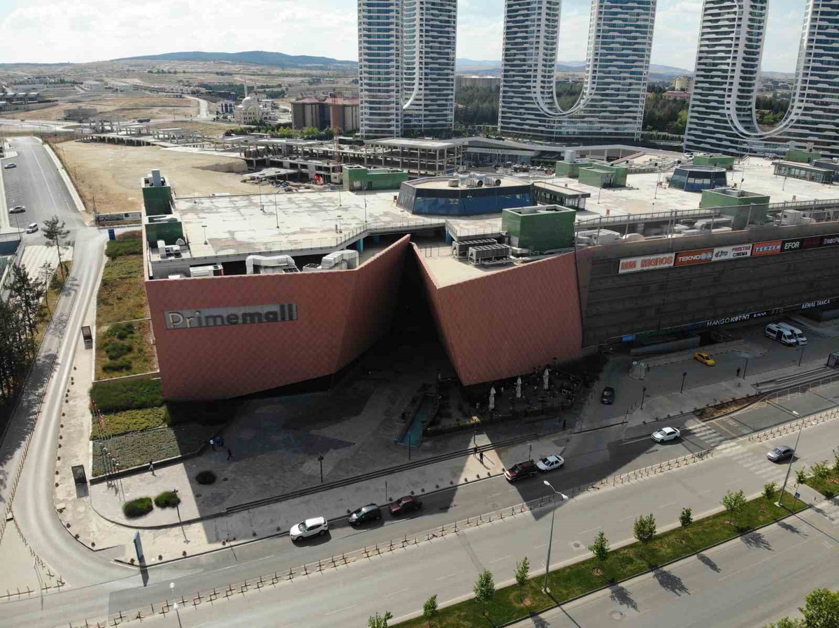 Gaziantep'te PrimeMall kiracıları fahiş kira ve devir engeli iddiasıyla mağaza kapatıyor