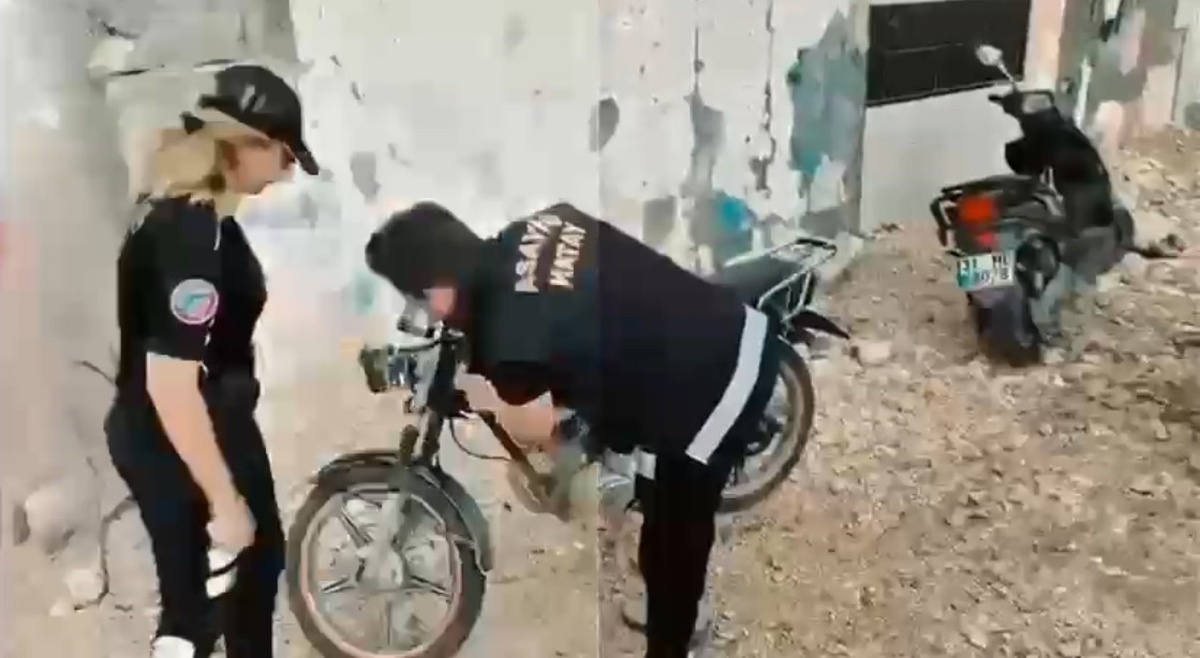 Hatay'da motosiklet tamircilerine yönelik denetimde 2 motosiklet el konuldu