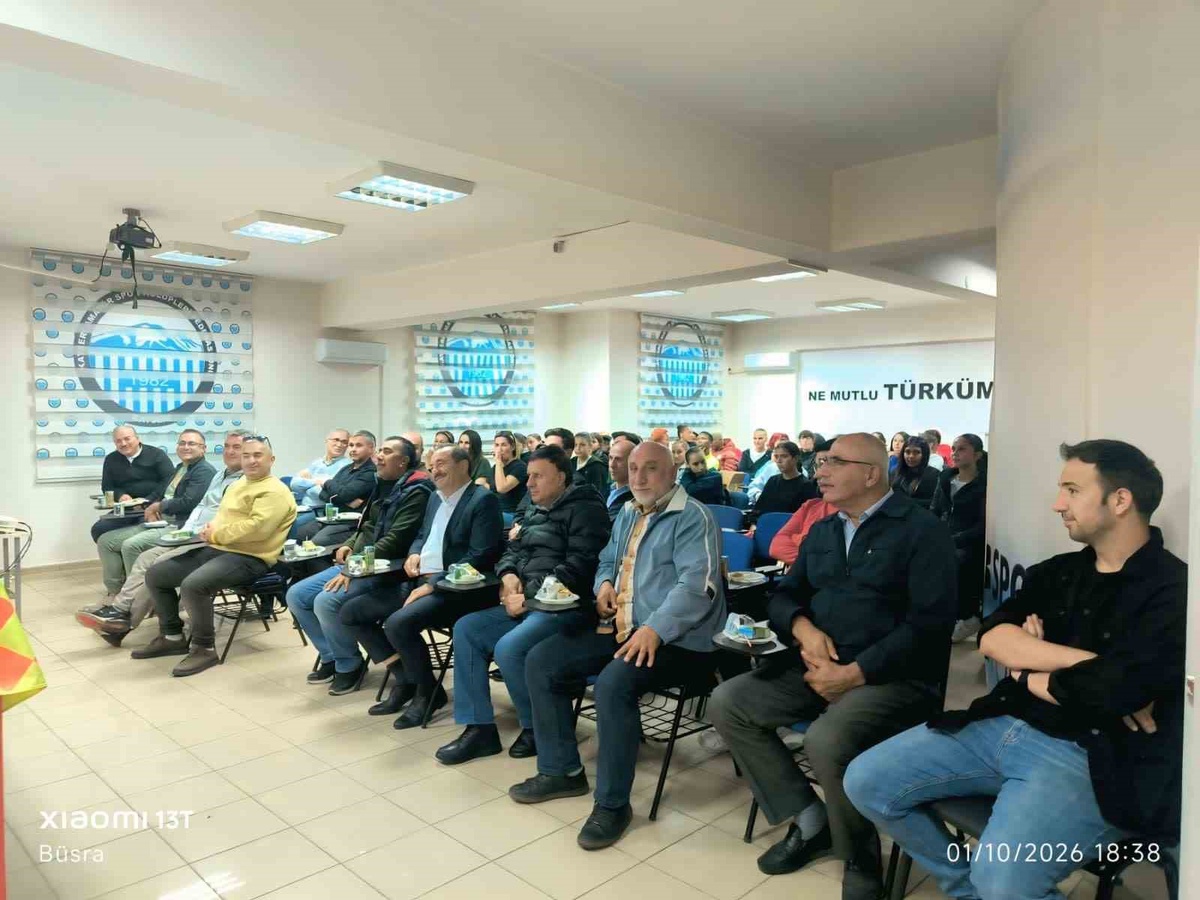 Kayseri'de saha komiserleri 2026-2027 sezonu açılış toplantısında buluştu