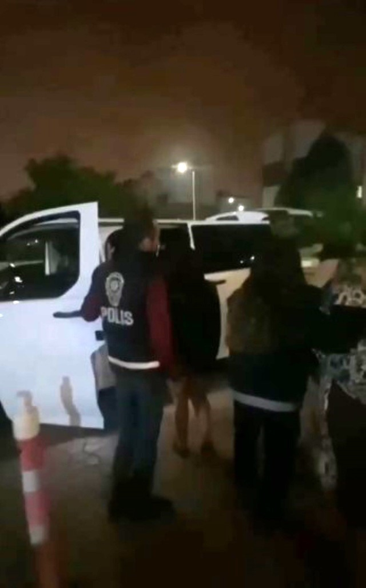 Konya'da fuhşa aracılık operasyonunda 10 kadın yakalandı, 1 şüpheli tutuklandı
