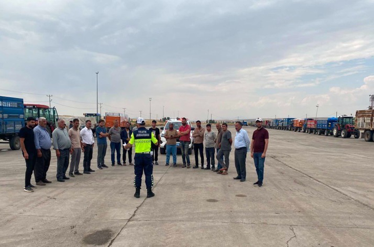 Muş'ta jandarma eylülde 39 bin 839 trafik denetimi yapıp 272 aracı trafikten men etti