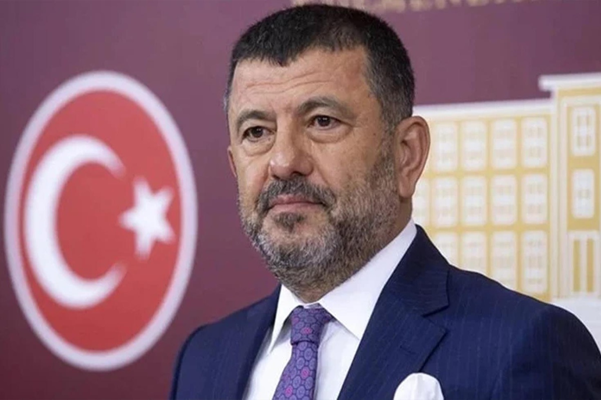 Pazar yerinde fenalaşınca hastaneye kaldırılmıştı: Veli Ağbaba'dan günler sonra ilk görüntü