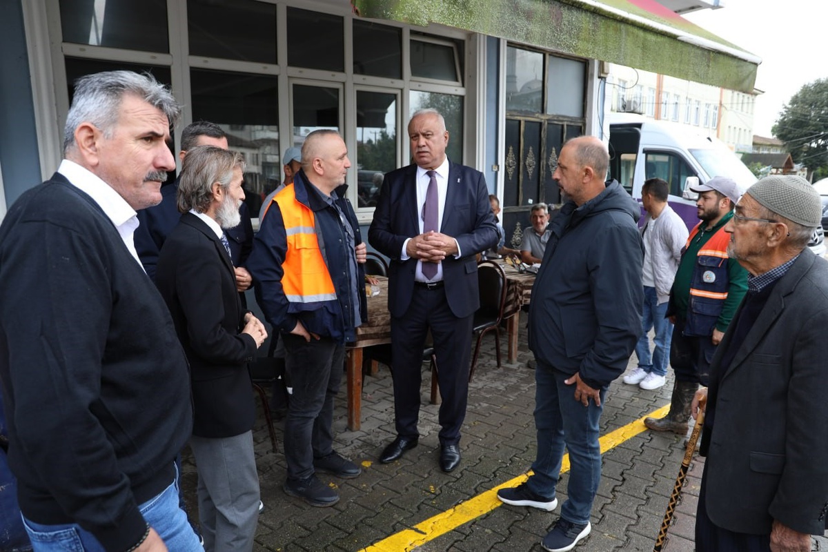 SESOB Sakarya Karasu'da sel mağduru esnaf için baraj ve bent talebini DSİ'ye iletecek