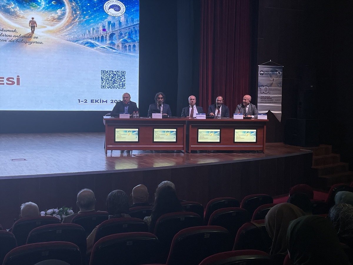 Trabzon'da KTÜ ev sahipliğindeki Yaratılış Kongresi panelle tamamlandı