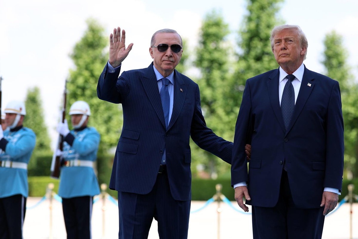 Türkiye'ye yönelik CAATSA yaptırımları ile ilgili Trump'tan açıklama
