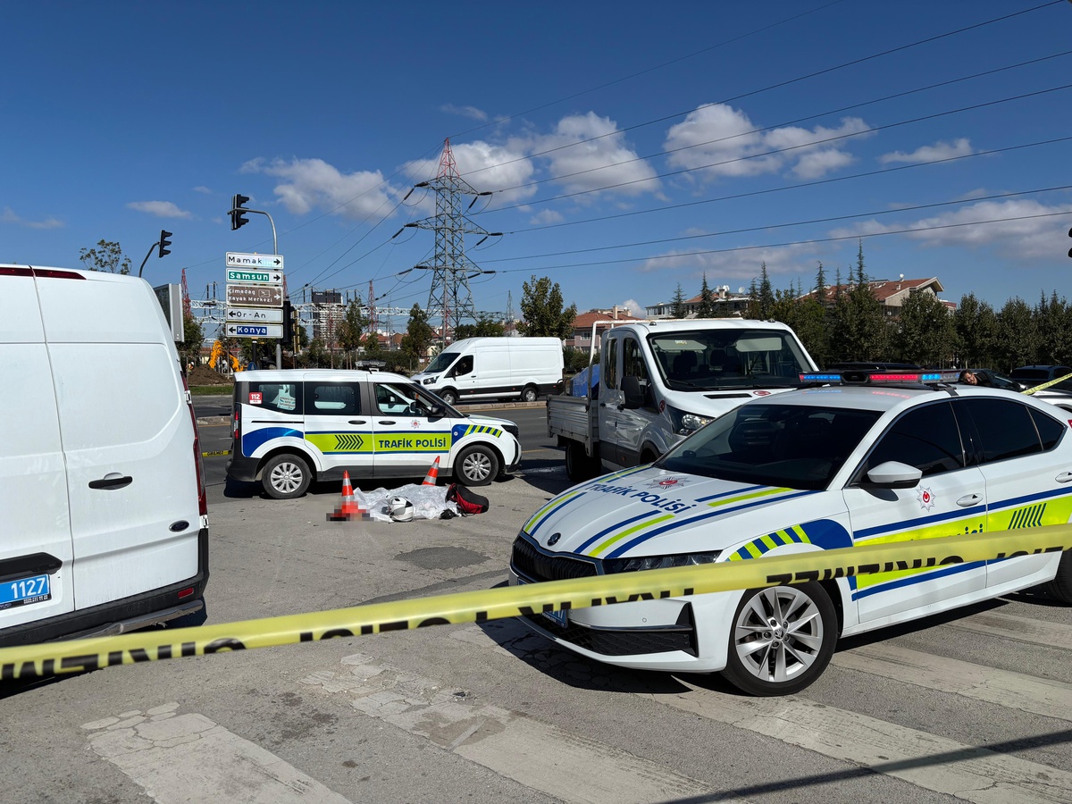 Ankara Çankaya'da motosiklet sürücüsü Cem Şahin, otomobilin çarpması sonucu öldü
